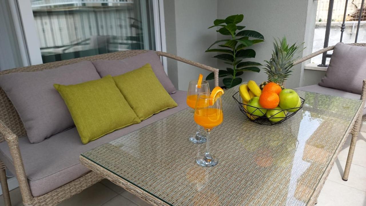 Lux Antonija Apartma Makarska